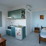 Villa Avraam Naousa *