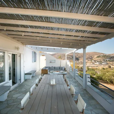 Avraam Naousa Villa *