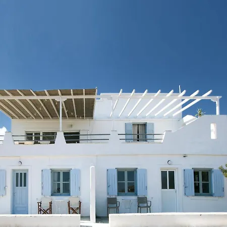 Avraam Naousa Livadia (Paros)